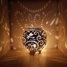 Load image into Gallery viewer, Wax melt warmer is made out of ceramic and hand-carved to perfection. Ceramic candle holder will bring coziness to any room in the house. Wax melt warmer is essential for decorating any household. Candle holder - wax warmer will delight new settlers.