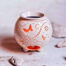 Load image into Gallery viewer, Wax melt warmer is made out of ceramic and hand-carved to perfection. Ceramic candle holder will bring coziness to any room in the house. Wax melt warmer is essential for decorating any household. Candle holder - wax warmer will delight new settlers.