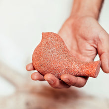 Load image into Gallery viewer, This ceramic bird might not sing, but it sure is a beauty! This ceramic bird will make a beautiful and romantic table centerpiece - a must-have for weddings and other special occasions. An elegant style, these ceramic birds are sure to shine in any decor.