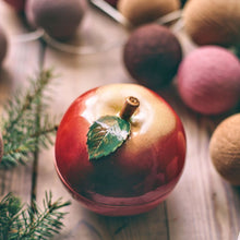 Load image into Gallery viewer, Ceramic Bowl "Apple" with Lid - Ceramic Bowl - CozyHomeIdeas