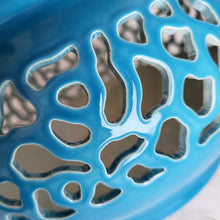 Load image into Gallery viewer, Ceramic yarn bowl - gifts for knitters or craft room decor. Pottery yarn holder - knitting storage and organizer. This ceramic crochet bowl also suitable as a fruit bowl or tea light holder.
