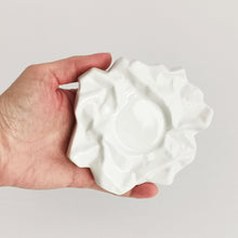 Load image into Gallery viewer, Flat Ceramic Tealight Holder - Candle Lantern - CozyHomeIdeas
