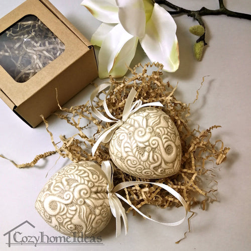These vintage-inspired ceramic hanging hearts - a universal symbol of love. This heart will be a lovely gift for newlyweds on their wedding day or for your partner on Valentine’s Day. Heart will look beautiful at a wedding party or of your everyday décor.