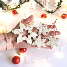 Load image into Gallery viewer, Snowflake Ornaments – Set of 4 - Christmas Ornaments - CozyHomeIdeas
